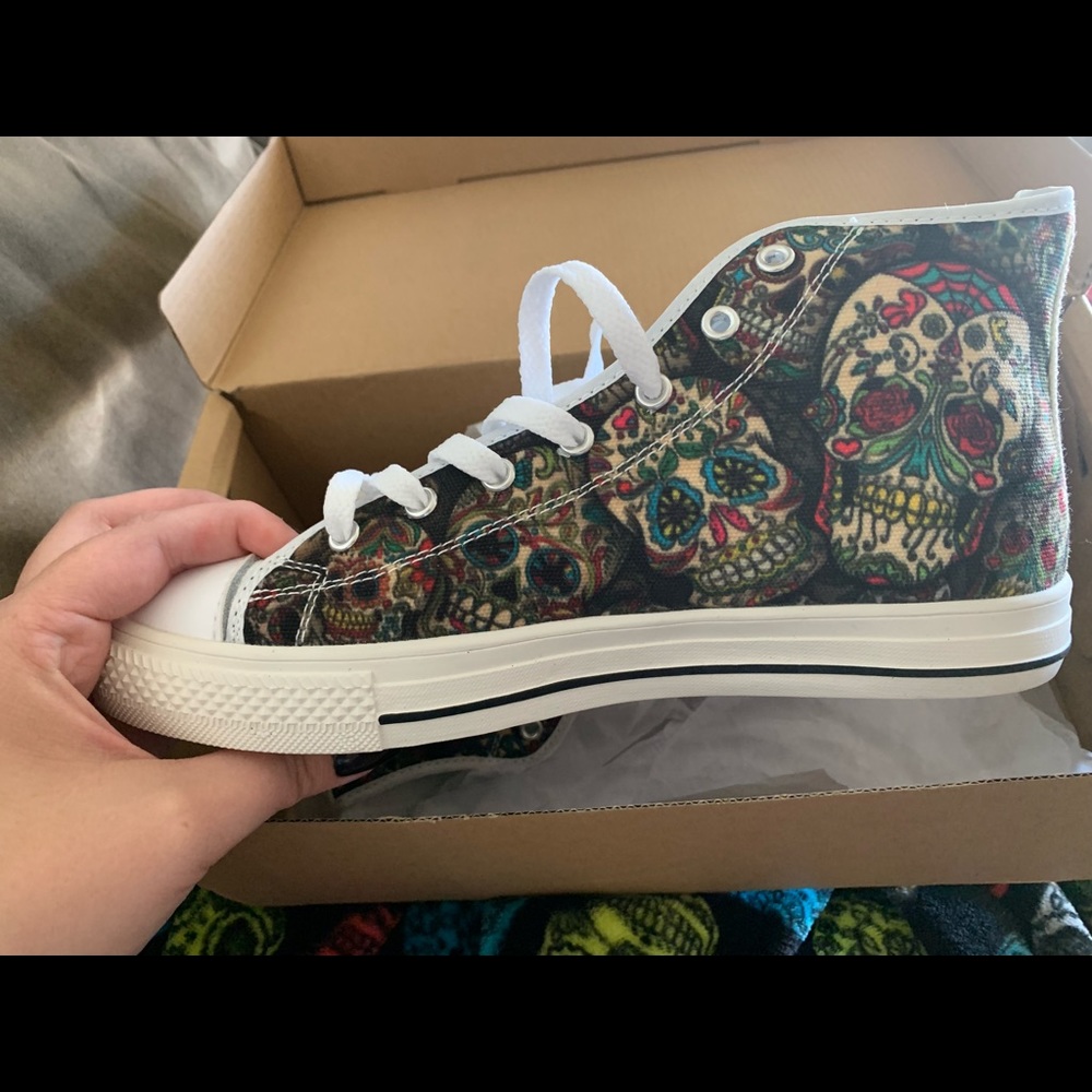 Sugar skull shoes - Picture 2 of 2